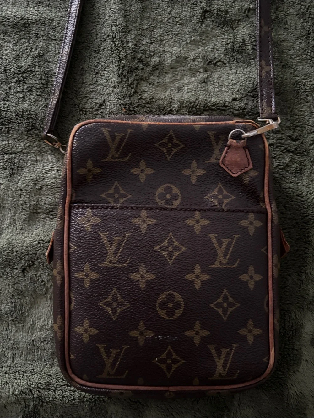 Louis Vuitton Brown Monogram Canvas Messenger Bag with Tan Trim